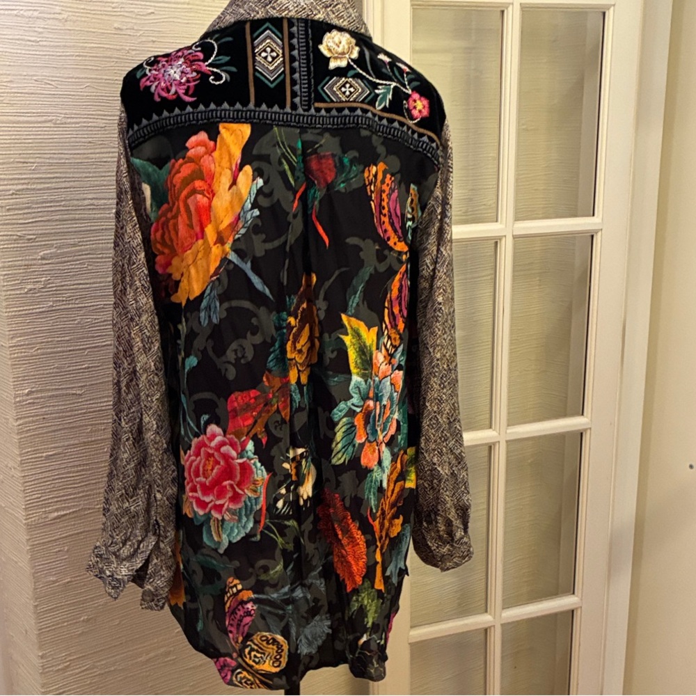 John Mark Blouse Embroidered Sheer Boho Top size Small vibrant Button Down